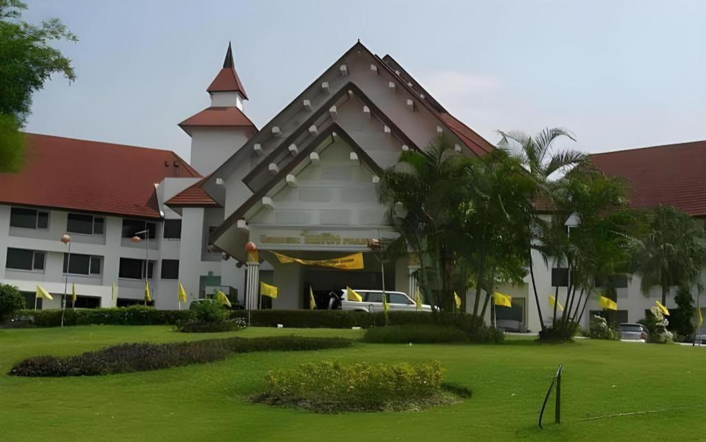 Pailyn Hotel Sukhothai Buitenkant foto