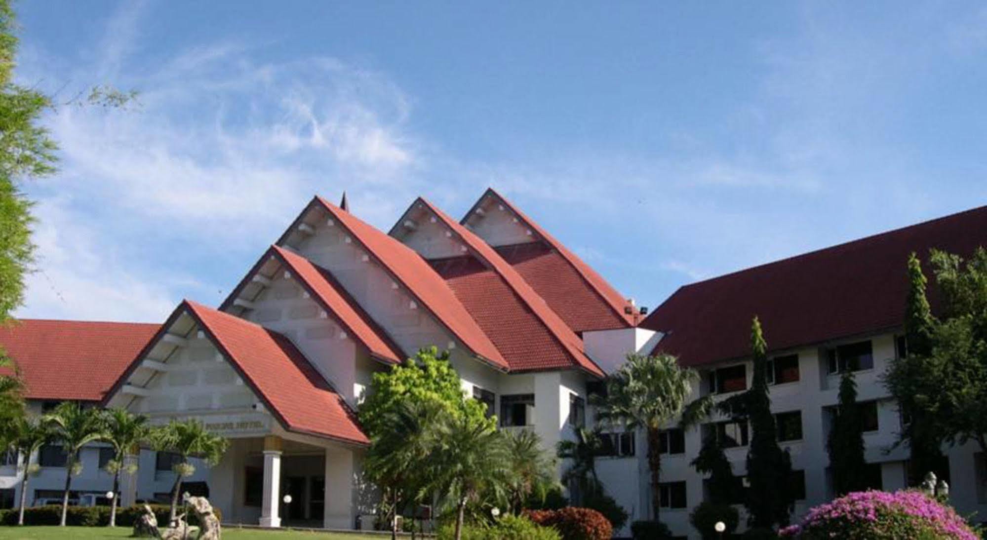 Pailyn Hotel Sukhothai Buitenkant foto